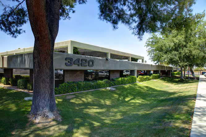 3420-E-Shea-Blvd-Phoenix-AZ-Building-Photo-1-LargeHighDefinition